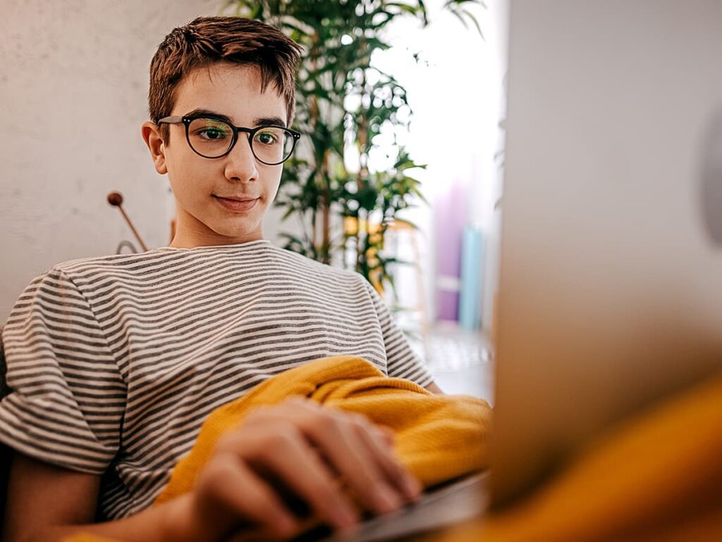 Homeschool vs Online School